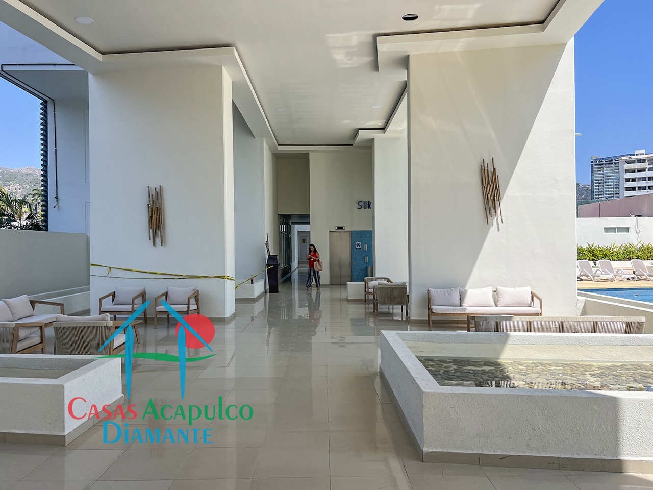 Acqualina Skylife - Lobby 1